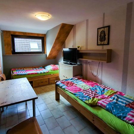 Bea's Monteurzimmer Seckach Exterior foto